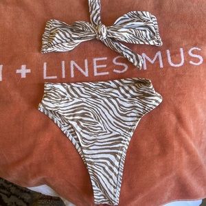SHOP TAN + LINES bikini